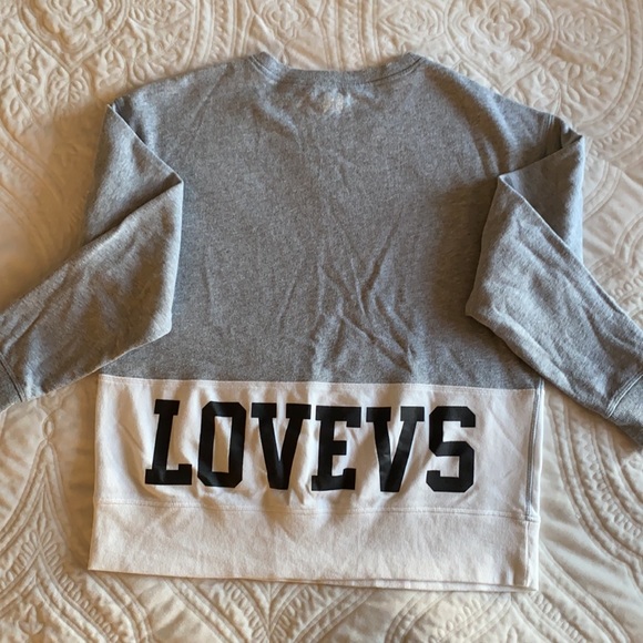 Victoria Secret Jumper - Picture 2 of 2